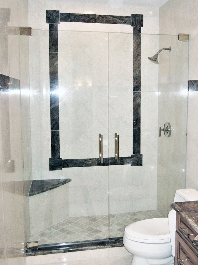 French Shower Doors in East Naples, FL